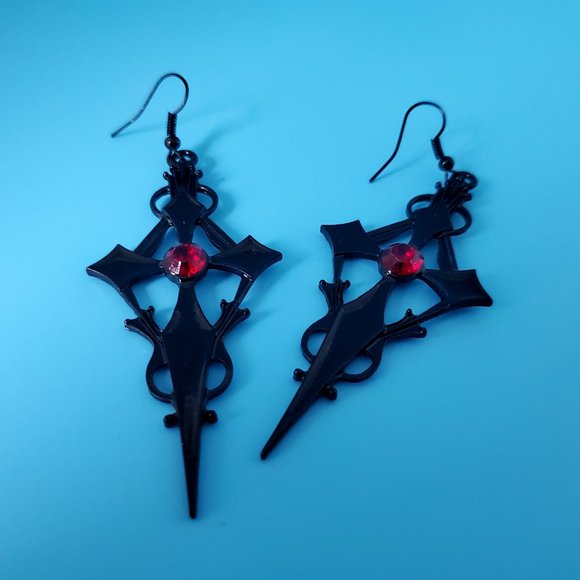 Gothic Vintage Cross Earrings - Black Metal with Red Crystal - Picture 3 of 4